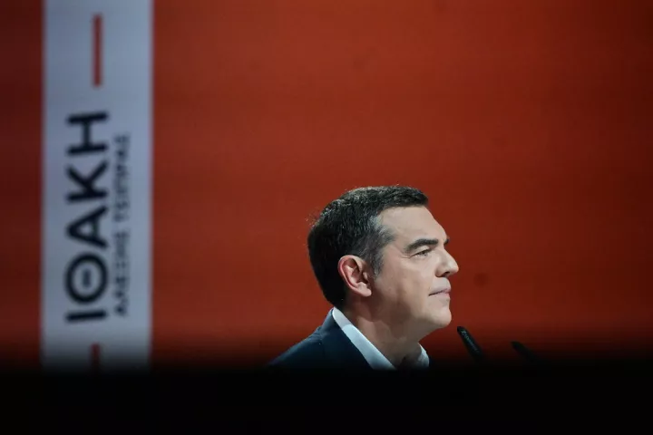 Δημοσκόπηση Prorata: Η κοινή γνώμη γυρνάει την πλάτη σε πιθανό κόμμα Τσίπρα - Θυμός και αδιαφορία