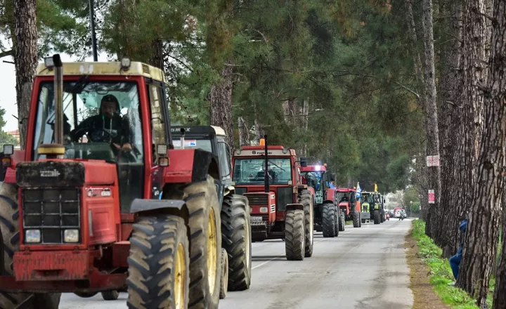 Πάτρα: Η Αστυνομία σχηματίζει δικογραφίες για τα μπλόκα στη Δυτική Ελλάδα