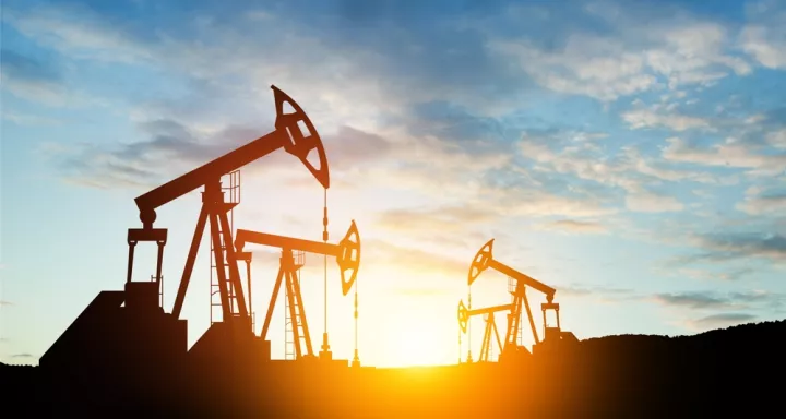 Άνοδος στις τιμές του πετρελαίου λόγω ανησυχιών για τη Βενεζουέλα