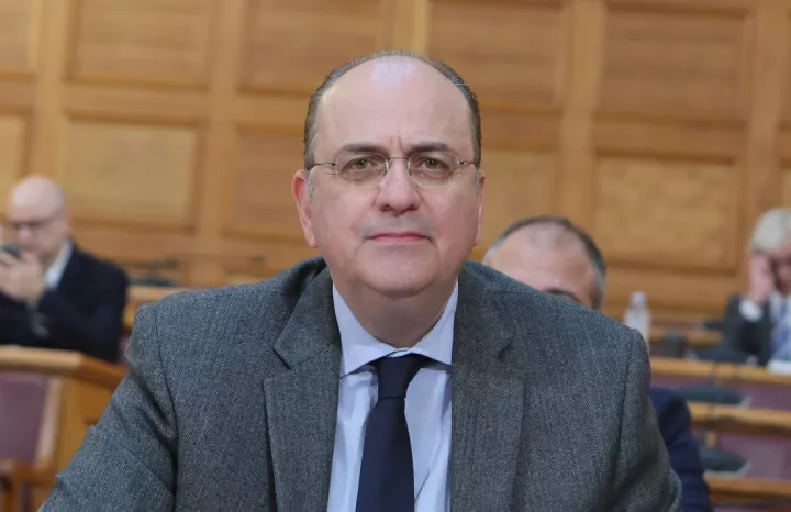 Καταγγελία Μ. Λαζαρίδη: Ένας από τους συλληφθέντες για τις παράνομες επιδοτήσεις είναι κουμπάρος του Ανδρουλάκη