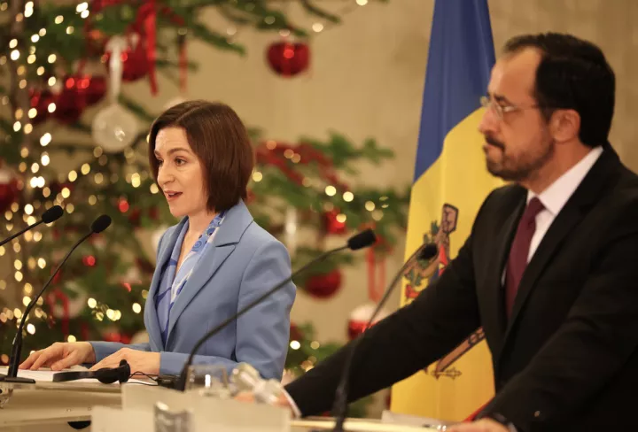 «Γνωρίζουμε τι σημαίνει διαιρεμένη πατρίδα» είπε η πρόεδρος της Μολδαβίας στον Ν. Χριστοδουλίδη