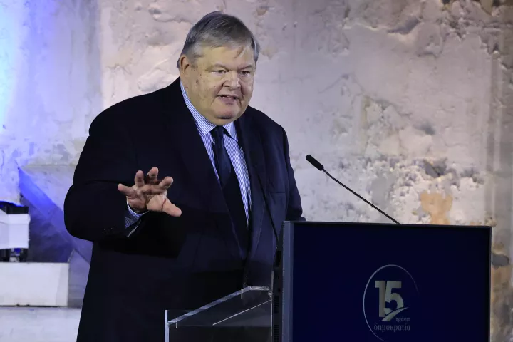 Ο Ευάγγελος Βενιζέλος αυτοαποκαλύπτεται