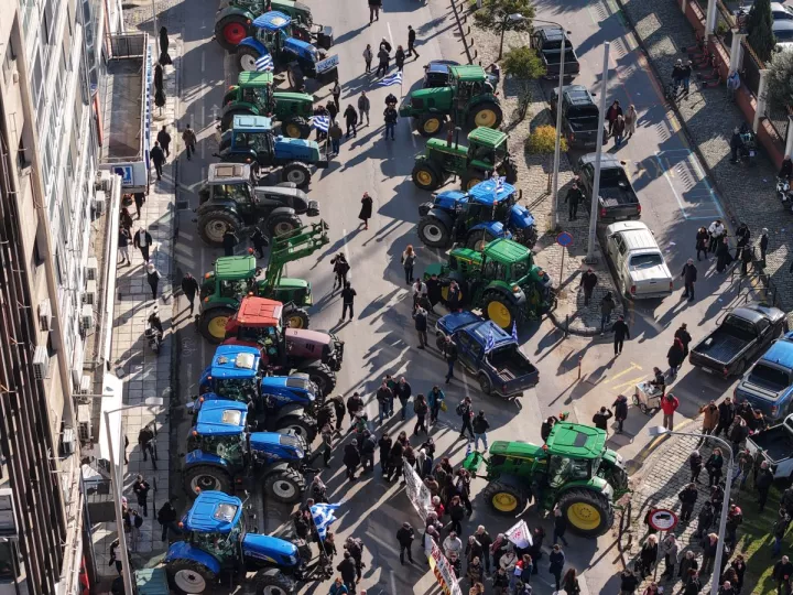 ΕΒΕΘ, ΒΕΘ, ΣΒΕ και ΣΕΒΕ απευθύνουν επιστολή για τις αγροτικές κινητοποιήσεις -  Ζητούν διάλογο με ανοιχτούς δρόμους