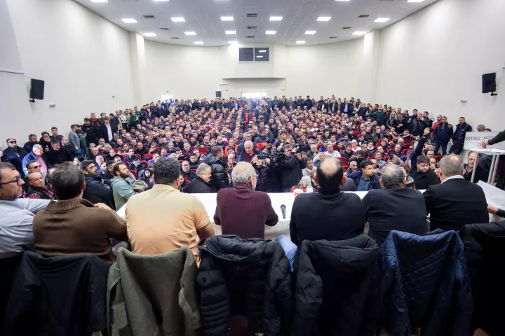 Συνέλευση αγροτών: «Όχι» στο κάλεσμα Μητσοτάκη για συνάντηση - Ετοιμάζουν λίστα με αιτήματα