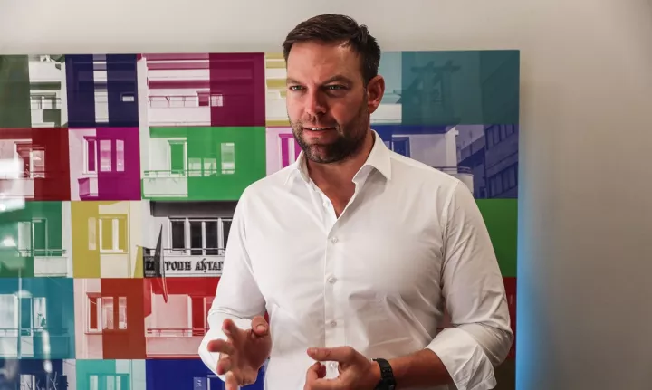 Έκτακτο συνέδριο για το «εάν και πώς» θα συνεχιστεί το Κίνημα Δημοκρατίας συγκαλεί ο Στ. Κασσελάκης