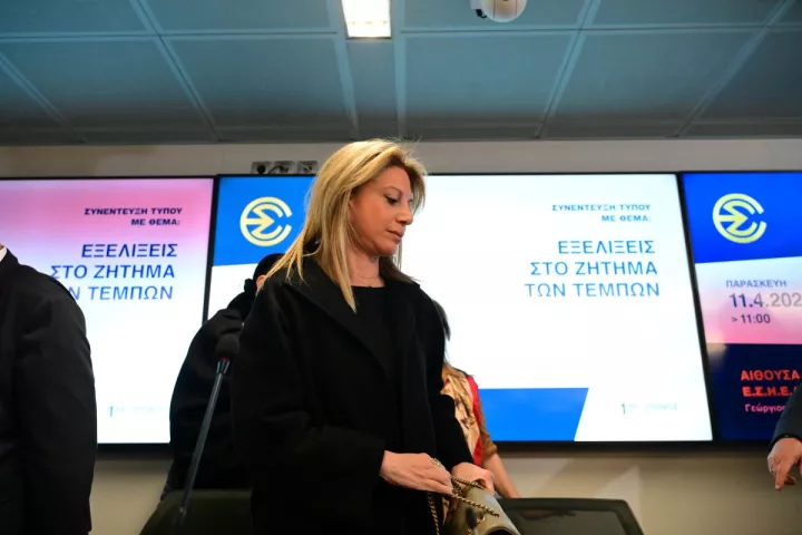 Σύλλογος Συγγενών Θυμάτων Τεμπών «αδειάζει» Καρυστιανού για το κόμμα: Προσωπική επιλογή, δεν μας αφορά η εμπλοκή με την πολιτική