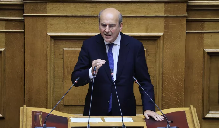 Κ. Χατζηδάκης: Πρόσθετη στήριξη 160 εκατ. στους αγρότες - Έκτακτα κονδύλια, επιστροφή ΕΦΚ πετρελαίου και μειώσεις ρεύματος