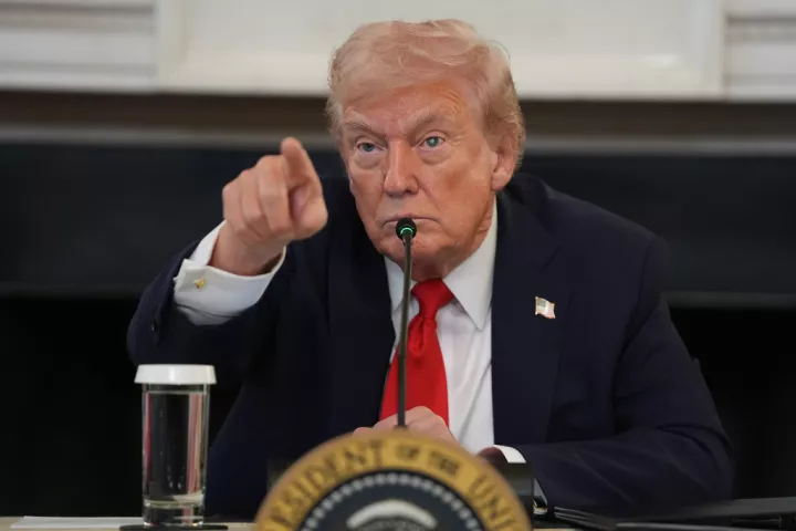 Τραμπ για Βενεζουέλα: «Ξένη τρομοκρατική οργάνωση» - Διέταξε αποκλεισμό για τα - υπό κυρώσεις - πετρελαιοφόρα