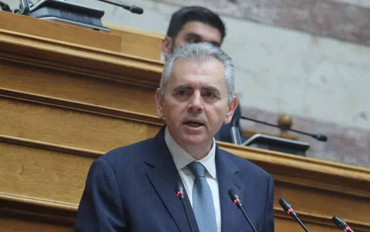 Μ. Χαρακόπουλος: Απειλή για τον ευρωπαϊκό τρόπο ζωής η ισλαμική μαντίλα