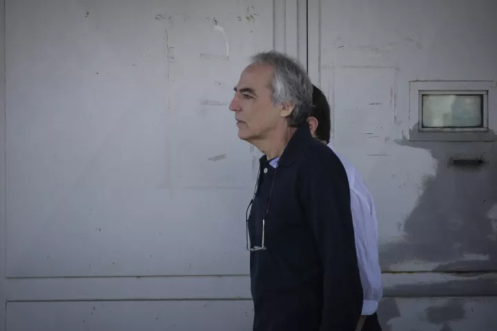 Συγγενείς θυμάτων 17Ν: Έντονη διαμαρτυρία για συνέντευξη του τρομοκράτη Κουφοντίνα 