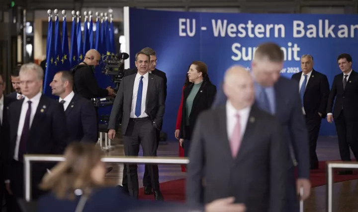 Στις Βρυξέλλες ο Κυρ. Μητσοτάκης για τη Σύνοδο Κορυφής ΕΕ - Δυτ. Βαλκανίων (pics)