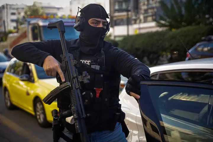 Δολοφονία στη Φοικινούντα: Παραδόθηκε στις αρχές ο 30χρονος καταζητούμενος 