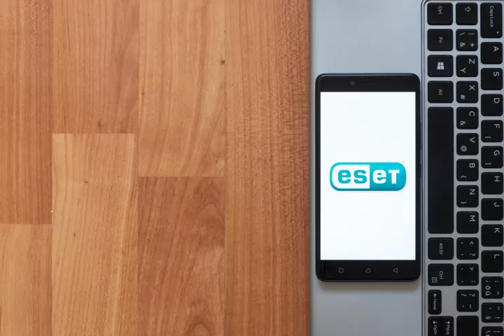 Η ESET προειδοποιεί για νέες απάτες AI στο Android αυτή την εορταστική περίοδο