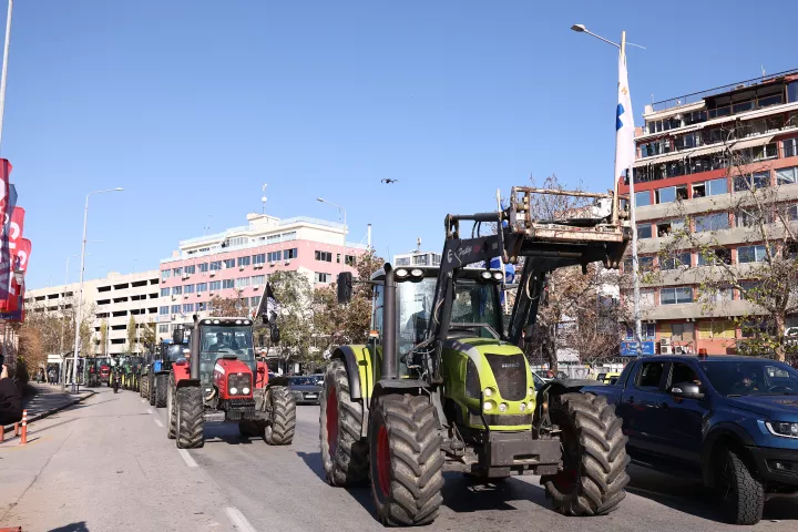 Νέος κυβερνητικός σχεδιασμός μετά το «όχι» των αγροτών - Το μήνυμα Μητσοτάκη και οι «κόκκινες γραμμές»