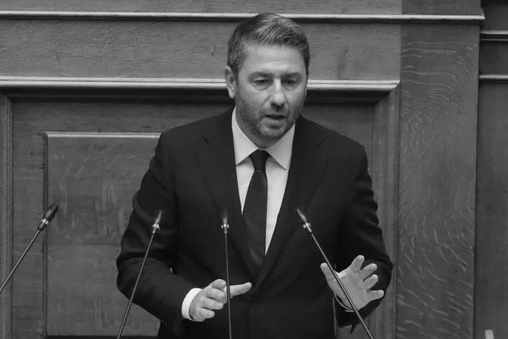 ΠΑΣΟΚ: Αυτοί δεν σώζονται με τίποτα