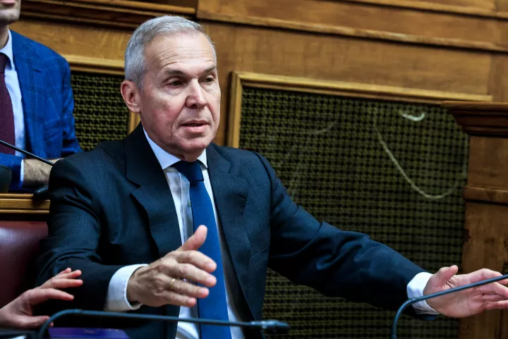 Αθ. Δαβάκης: Τέλος στον βαθμολογικό πληθωρισμό στις Ένοπλες Δυνάμεις 