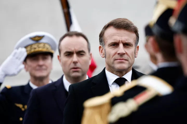 Χωρίς προϋπολογισμό και πάλι η Γαλλία