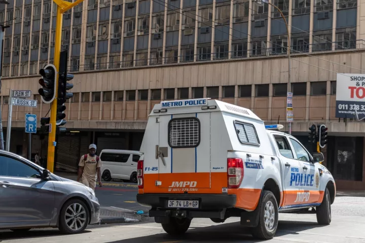 Ν. Αφρική: Εννιά νεκροί από ένοπλη επίθεση σε εστιατόριο του Γιοχάνεσμπουργκ