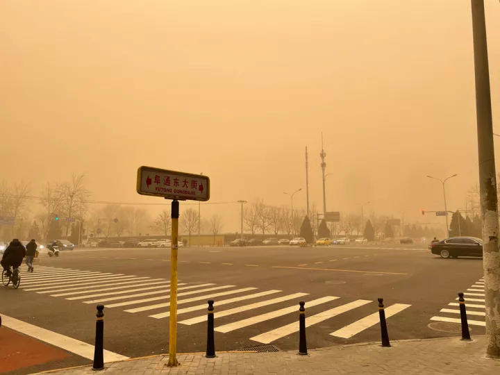 Κίνα και Μογγολία δίνουν μάχη ενάντια στις τεράστιες καταιγίδες σκόνης
