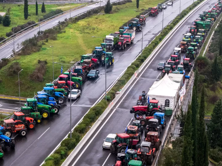 Σπασμοί μιας γεωργίας που αργοπεθαίνει