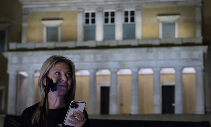 Μ. Γρατσία: Η Καρυστιανού αποκλείει συνεργασίες με πολιτικά ενεργά πρόσωπα, όχι με πολιτική εμπειρία