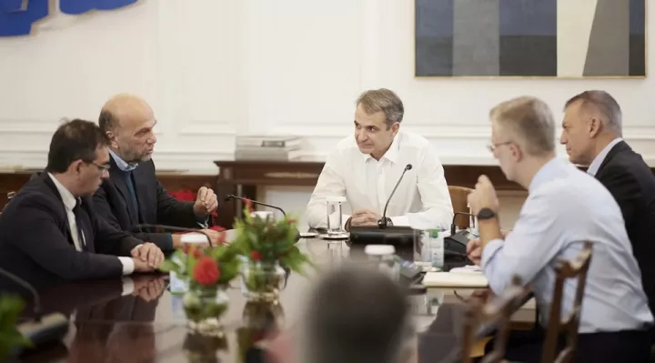 Συνάντηση Κυρ. Μητσοτάκη με τον ιδρυτή του περιοδικού δρόμου «Σχεδία»