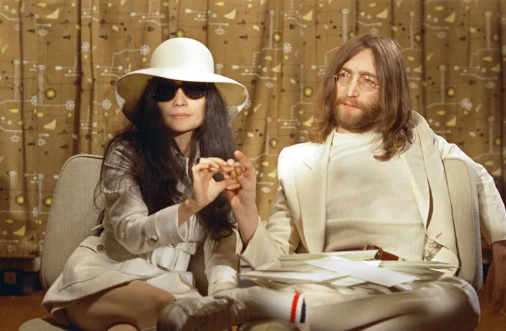 Καλά Χριστούγεννα από τον John Lennon και τη Yoko Ono