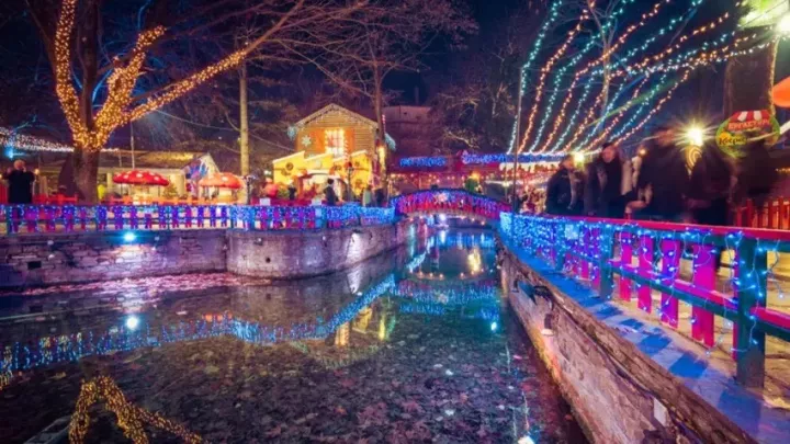 Βόρεια Ελλάδα: Τα εντυπωσιακά χριστουγεννιάτικα θεματικά πάρκα που αξίζει να επισκεφθείτε!