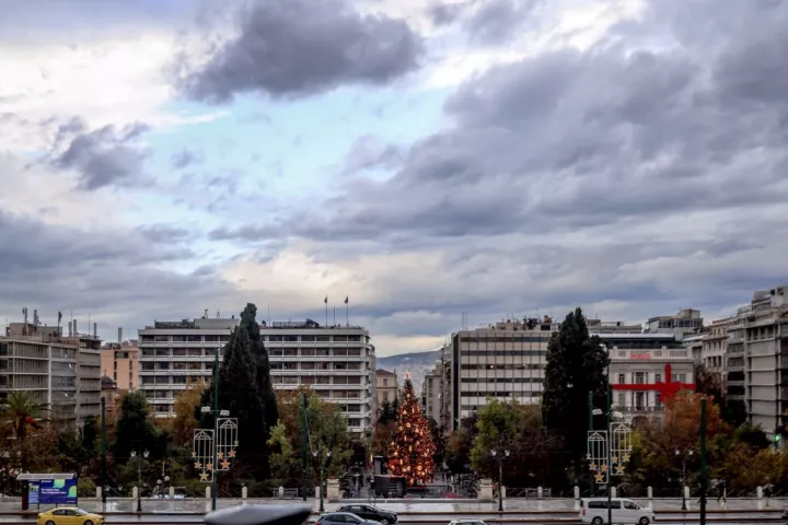 Καιρός: Ισχυροί άνεμοι και πτώση της θερμοκρασίας σε όλη τη χώρα