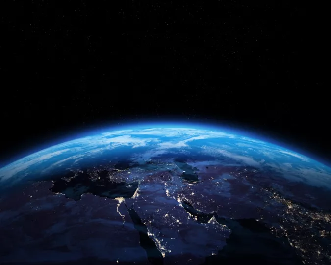 BBC: Το Ηνωμένο Βασίλειο δοκιμάζει παραγωγή υλικών microchip στο διάστημα