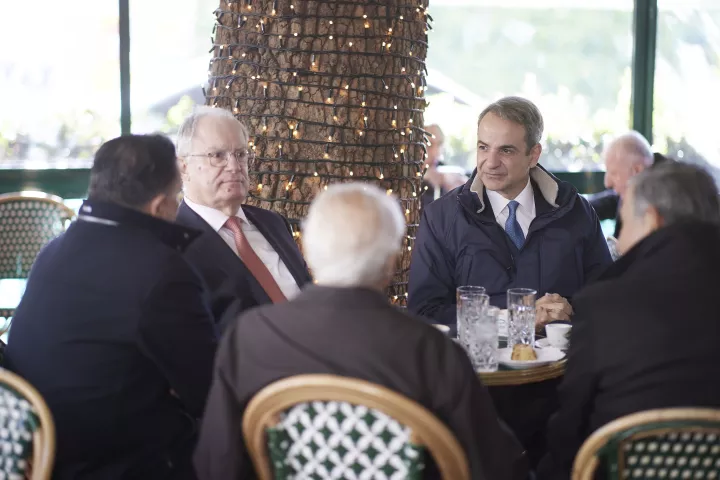 Κυρ. Μητσοτάκης: Αποκάλυψε πως ο γιος του παντρεύεται τη Μ. Σάκκαρη το 2027 (pics&vid)