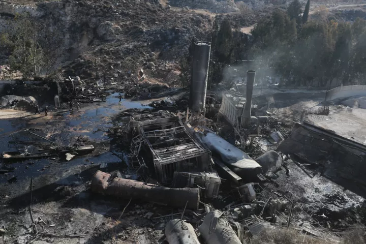 IDF: Επίθεση σε στρατόπεδα και αποθήκες όπλων της Χεζμπολάχ στον Λίβανο