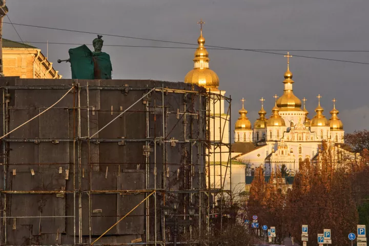Ουκρανία: Αμερικανοί και Ευρωπαίοι αξιωματούχοι ξεκινούν διαπραγματεύσεις στο Κίεβο