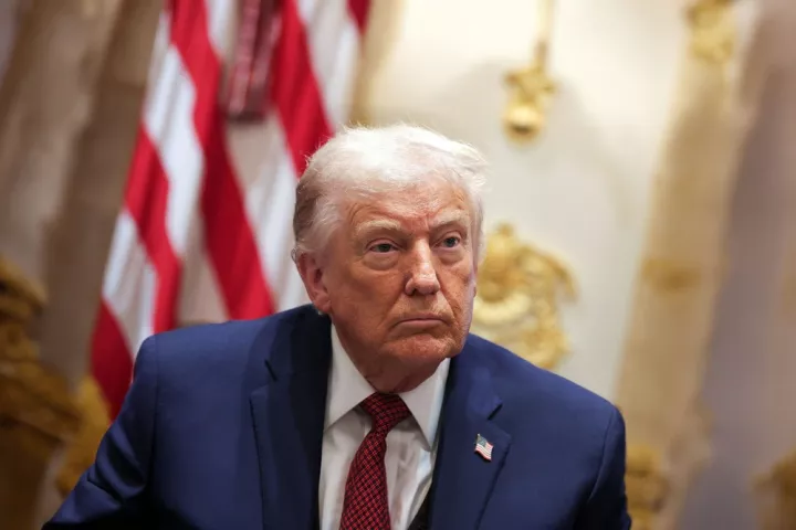 Τραμπ: Ο Μαδούρο και η σύζυγός του μεταφέρονται στη Νέα Υόρκη - Έβλεπα ζωντανά τη σύλληψή τους, σαν να ήταν τηλεοπτική εκπομπή