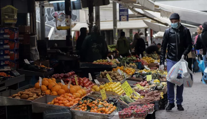 Σε απεργία από την Τετάρτη οι επαγγελματίες των λαϊκών αγορών - Το πρόγραμμα των κινητοποιήσεων