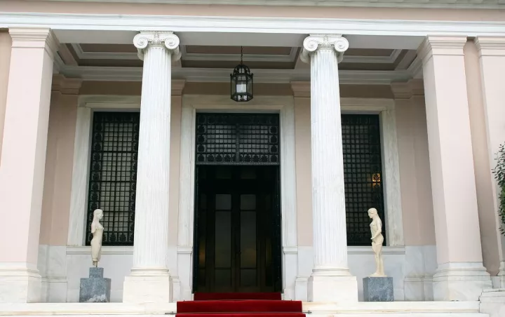 Έκτακτη σύσκεψη στο Μαξίμου υπό τον πρωθυπουργό τη Δευτέρα για τις αγροτικές κινητοποιήσεις