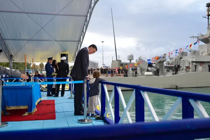 Β. Κικίλιας από τον Αγιασμό των υδάτων στον Πειραιά: Ελπίζουμε σε ενότητα και σύνεση στις μέρες που ζούμε