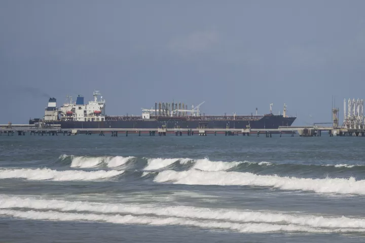 
<span>H Βενεζουέλα γυρίζει την πλάτη στην Κίνα - Στέλνει πετρέλαιο 2 δισ. δολαρίων στις ΗΠΑ</span>
