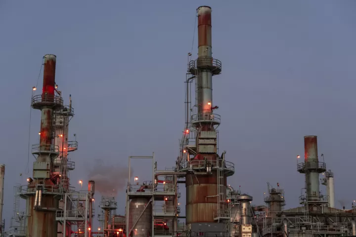 Κέρδη για το πετρέλαιο, με την προσοχή των επενδυτών στη Βενεζουέλα 