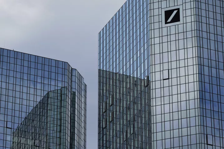 Deutsche Bank: Αισιοδοξία για τις ελληνικές τράπεζες, με νέες τιμές-στόχους ενόψει σταθερής βελτίωσης