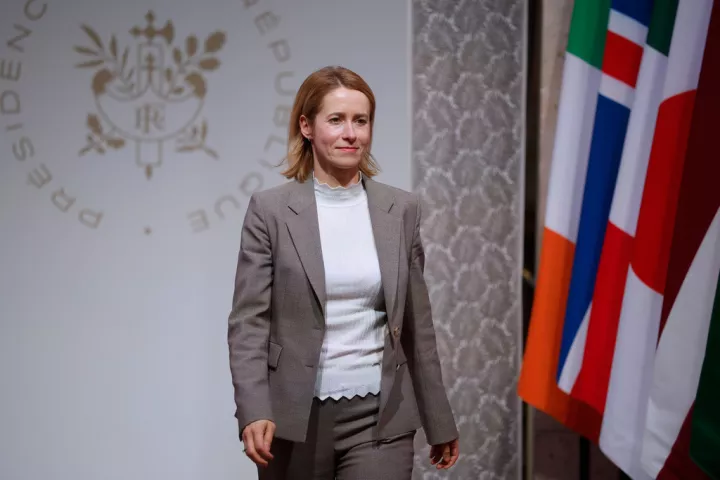 Κάλας: Σαφής κλιμάκωση από τη Ρωσία, η εκτόξευση πυραύλου Ορέσνικ κατά της Ουκρανίας