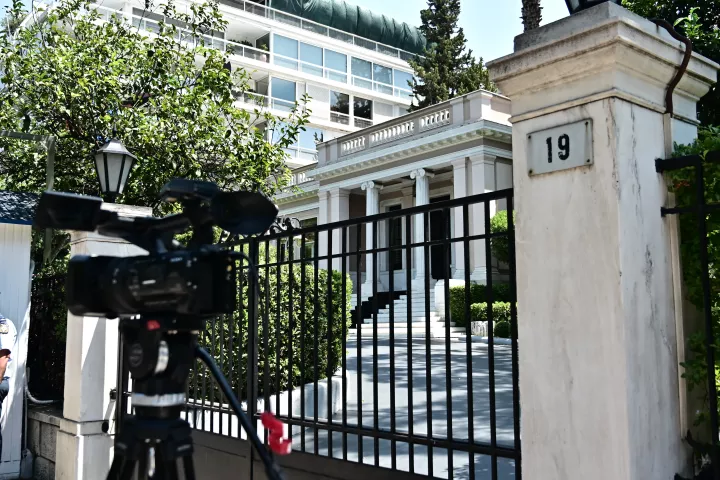 ΚΥΣΕΑ: Παρατείνεται η θητεία των αρχηγών των Γενικών Επιτελείων