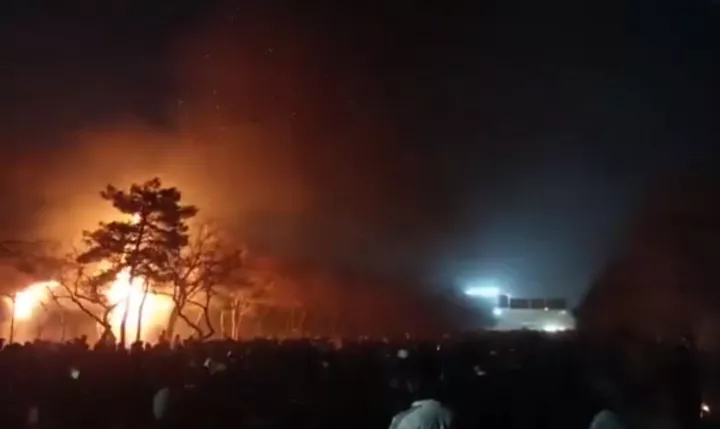 Εξέγερση στο Ιράν: Εκατοντάδες νεκροί και τραυματίες - Η Τεχεράνη σκληραίνει την στάση της απέναντι στους διαδηλωτές