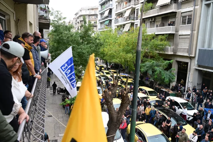 Χωρίς ταξί θα μείνει η Αθήνα μέσα στην επόμενη εβδομάδα - Τα αιτήματα των οδηγών