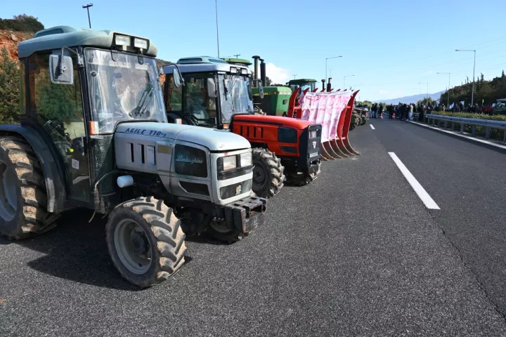 Τα μπλόκα δεν λύνουν, διαιωνίζουν τα προβλήματα