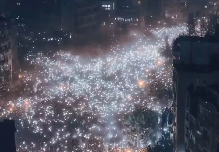 Εκτός ελέγχου η κατάσταση στο Ιράν: Πάνω από 590 νεκροί - Την Τρίτη η ενημέρωση Τραμπ για τις επιλογές αντίδρασης