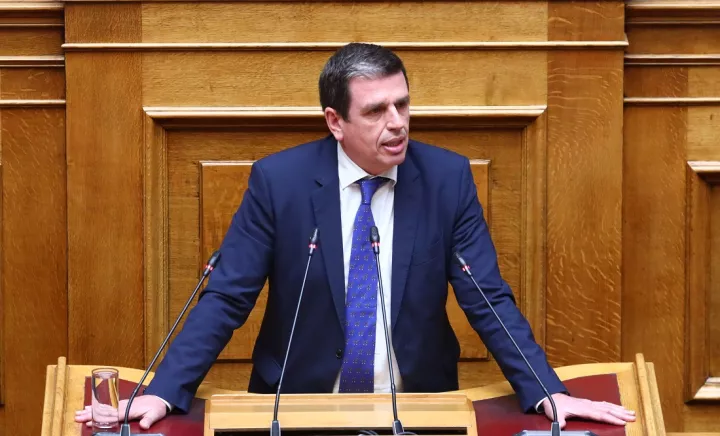 Δ. Καιρίδης για Δένδια: Δεν έχει καμία δουλειά ο υπουργός να παρεμβαίνει σε κοινοβουλευτικό διάλογο