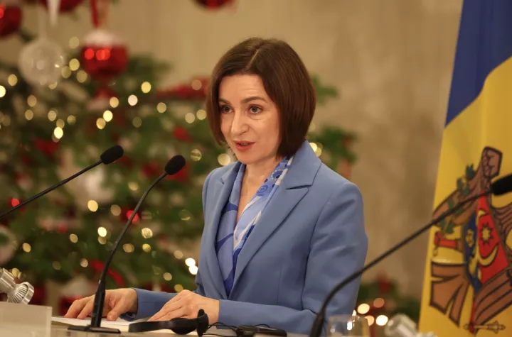 Μολδαβίας: Η πρόεδρος Σάντου «δείχνει» προς μια ενοποίηση της χώρας με τη Ρουμανία 