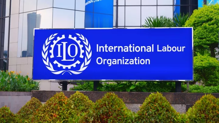 ILO: Η ανεργία αναμένεται να παραμείνει σταθερή το 2026 παγκοσμίως - Προειδοποιεί για έλλειψη θέσεων εργασίας