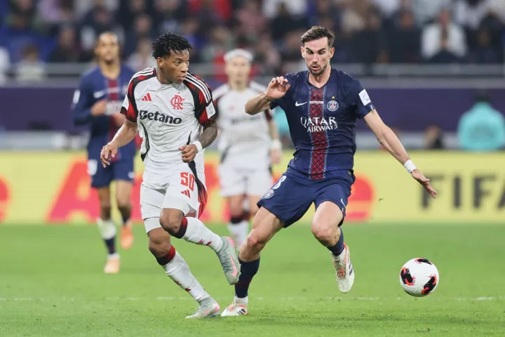 Τριάδα με φαβορί και Over